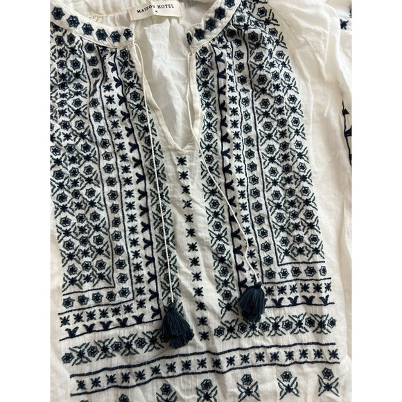 Maison Hotel Blouse Embroidered Lolo Peasant Top Size M EUC - Picture 6 of 12